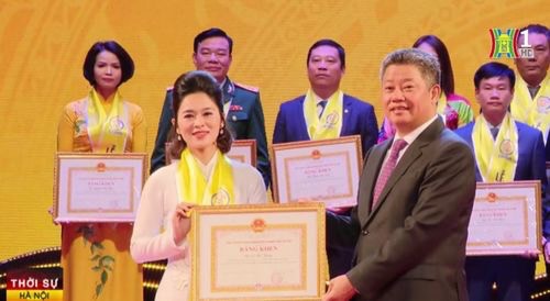 Hơn 100 doanh nhân, doanh nghiệp Thăng Long được tôn vinh
